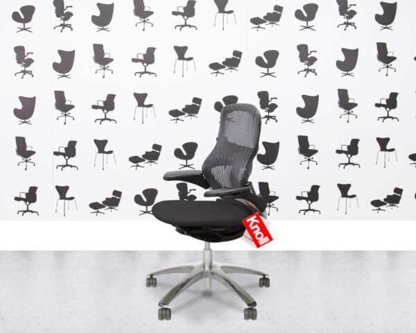 Refurbished Knoll Generation - Polished Aluminium - Black Fabric