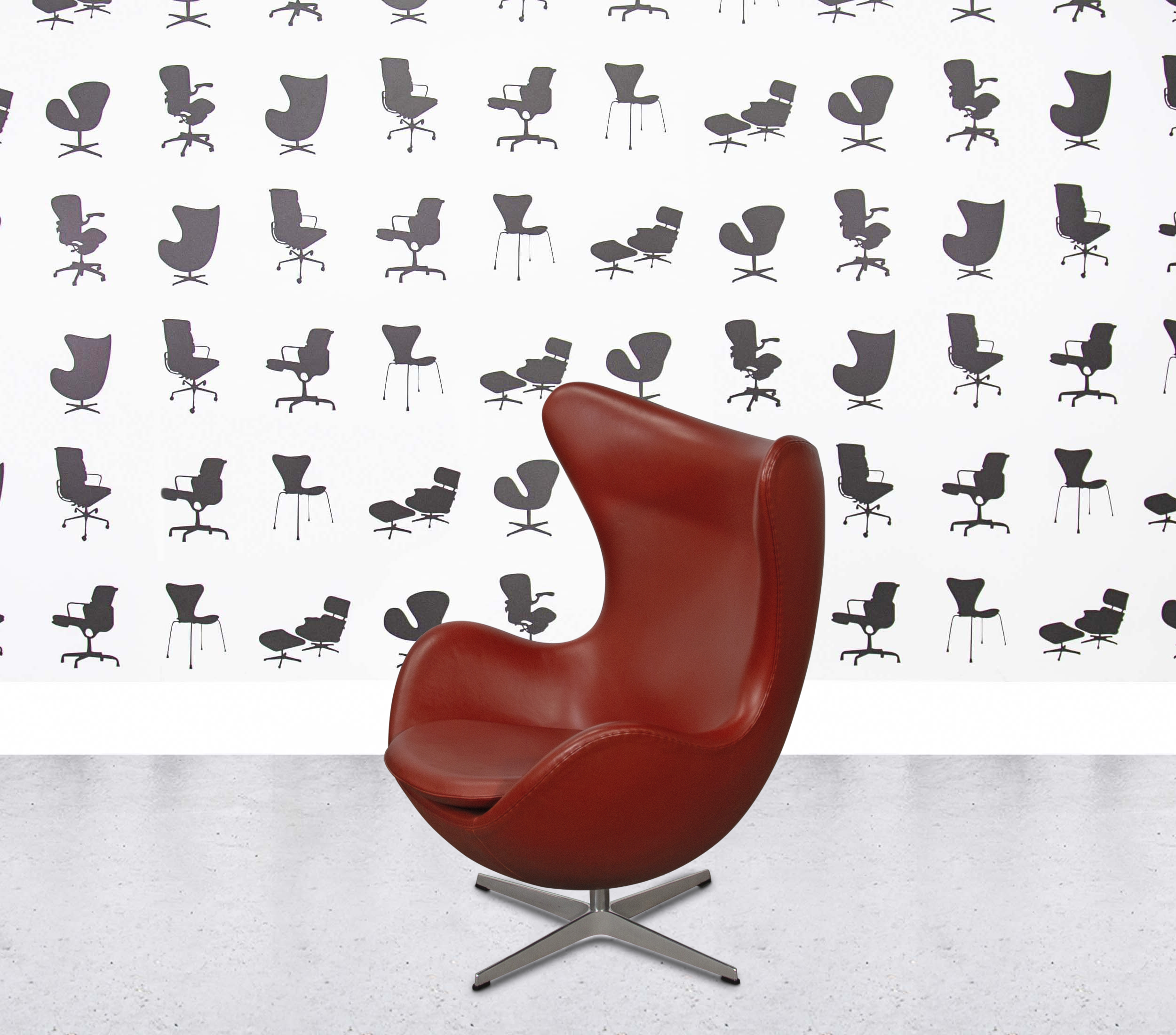 Refurbished Fritz Hansen ARNE JACOBSEN EGG CHAIR - Burgundy Leather2 Refurbished Fritz Hansen ARNE JACOBSEN EGG CHAIR - Burgundy Leather