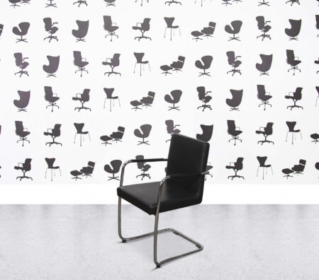 Refurbished Bene Dexter Cantilever Chair - Black Leather