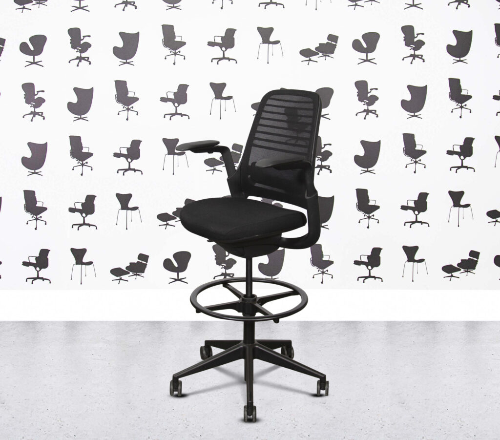 Refurbished Steelcase Series 1 Draughtsman Office Stool - Black