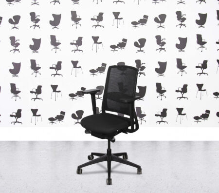 Refurbished Techo I AM Task Chair - Black