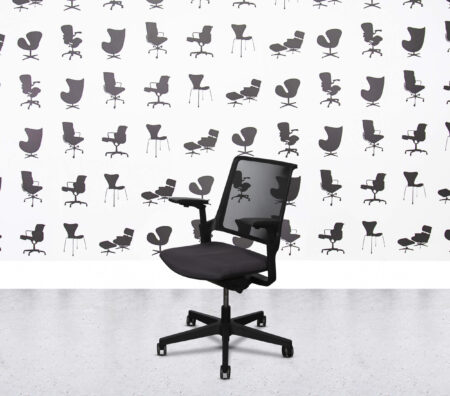 Refurbished Interstuhl MOVYis3 14M8 Task Chair – Black