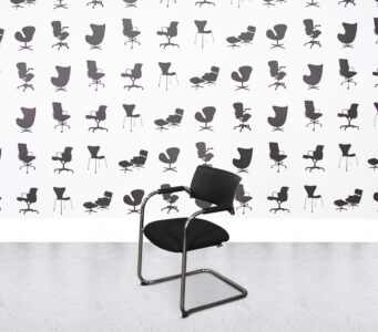 Refurbished Dauphin Teo 1 Stacking Chair - Black